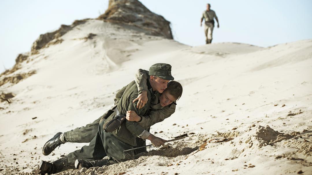 地雷区 蓝光高清版下载 / Land of Mine / 十个拆弹的少年(港) / 拆弹少年(台) / 血肉之区 2015 Under sandet 12.1G
